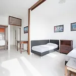 Apartment El Palmar Da Colla *